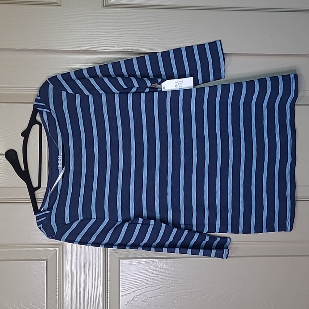 NWT Time and Tru blue striped boatneck Relaxed fit top size medium
